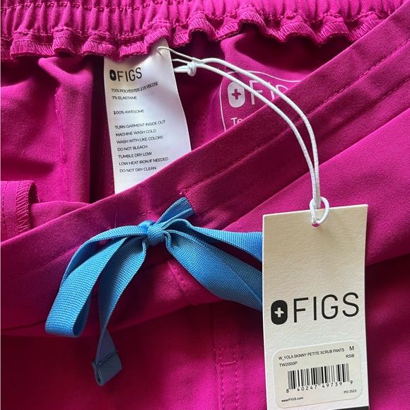 Figs Scrubs matching set. 
Size M women’s 
Brand New with tags - Picture 4 of 7